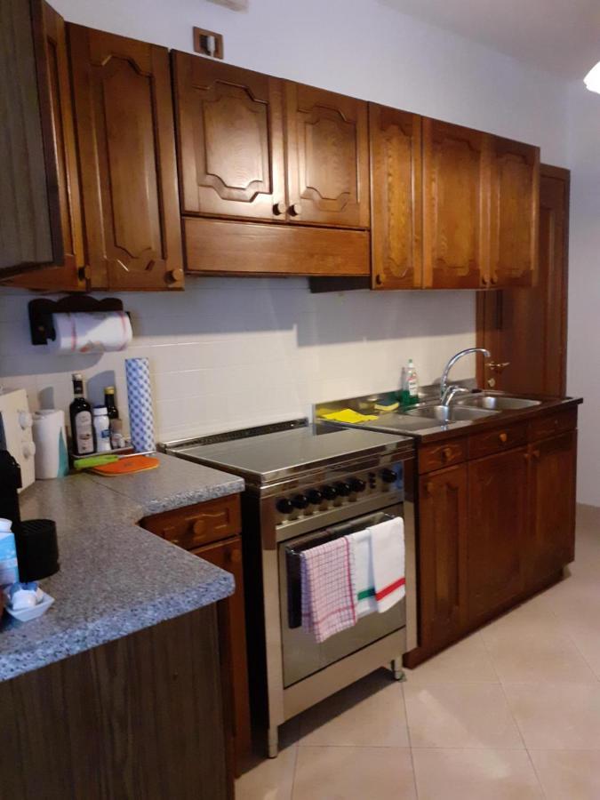 La Casa Di Sabrina Apartment Verona Bagian luar foto