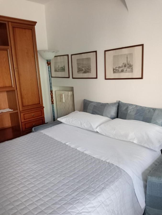 La Casa Di Sabrina Apartment Verona Bagian luar foto